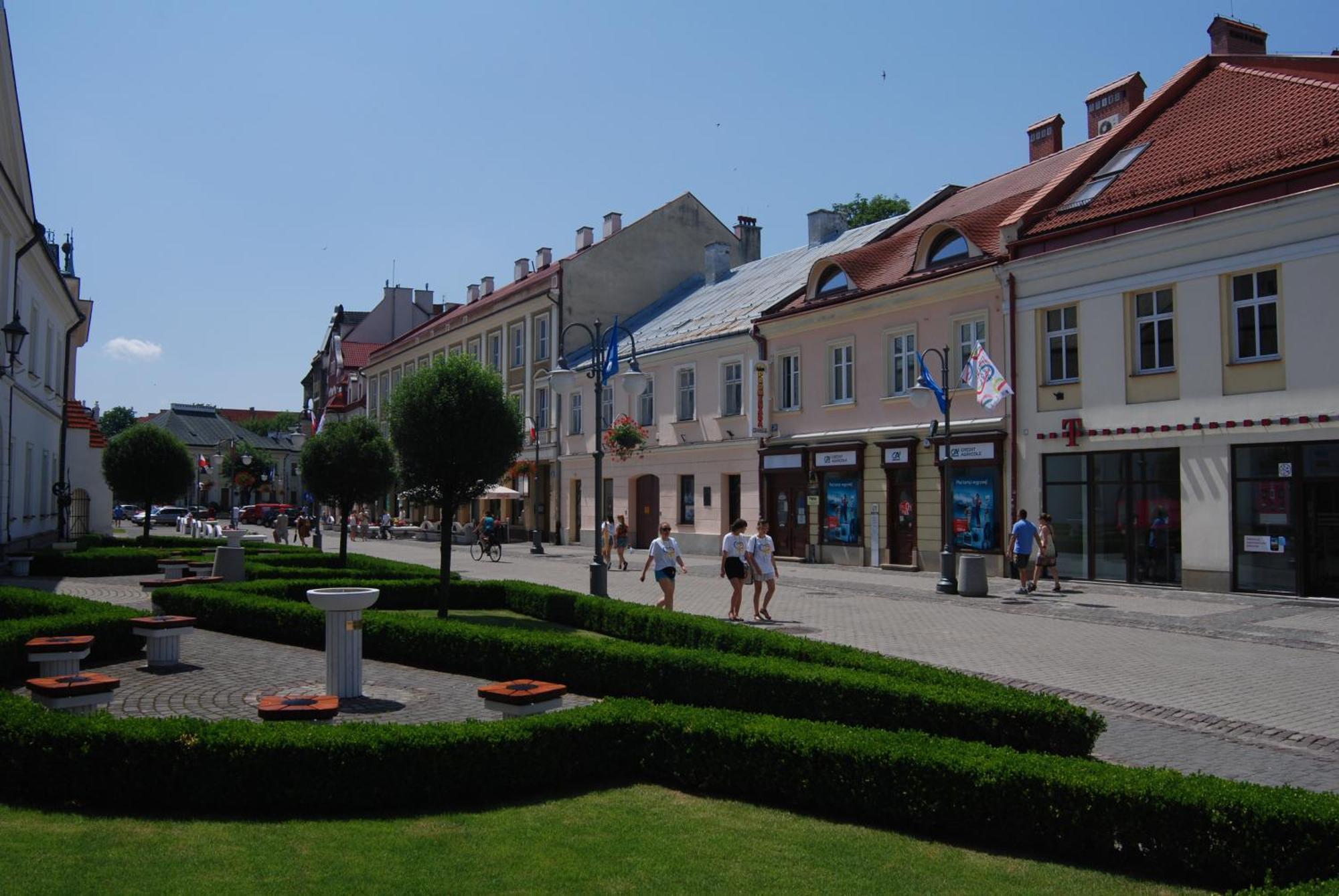 Hostel Promenada Rzeszow Bagian luar foto