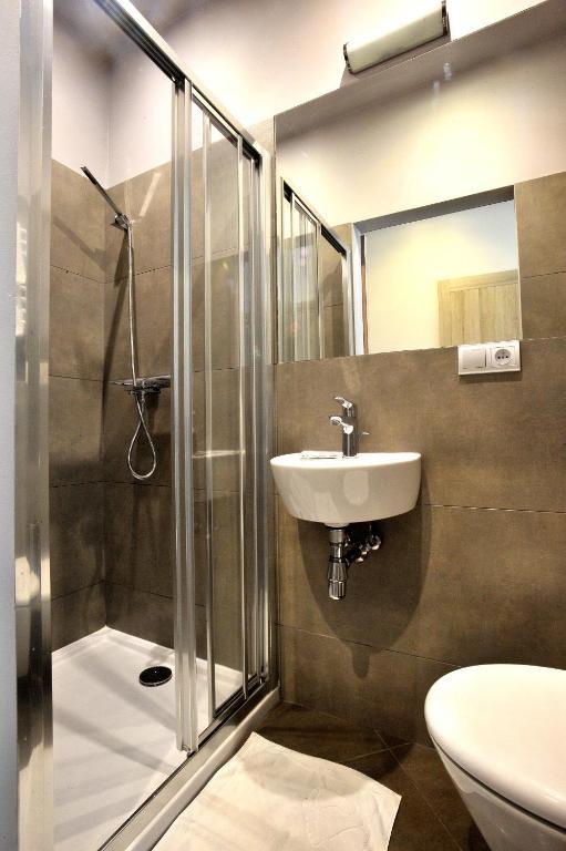 Hostel Promenada Rzeszow Ruang foto